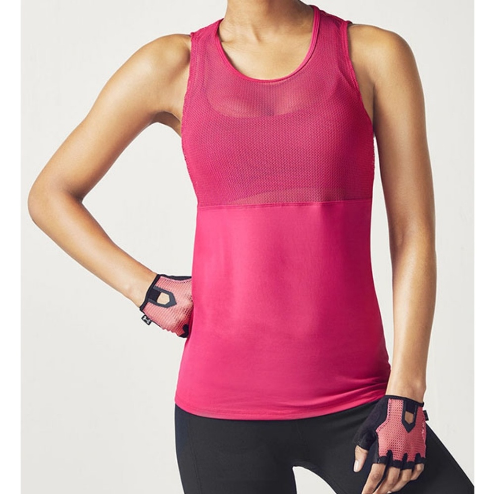 NWT Fabletics Sandy 2 in 1 Sport Bra Tank